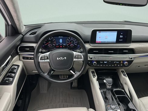 Used 2022 Kia Telluride SX w/ SX Prestige Package AWD/4WD image 13