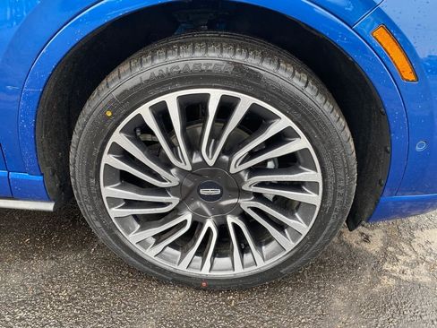 Used 2021 Lincoln Corsair Reserve w/ Equipment Group 201A image 31