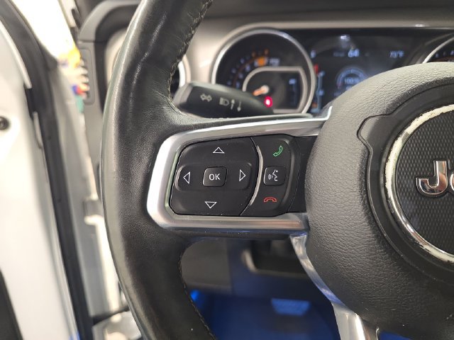 Used 2019 Jeep Wrangler Unlimited Sahara AWD/4WD image 32