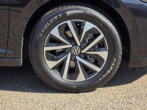 Used 2024 Volkswagen Jetta S FWD image 8