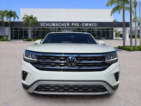 Used 2023 Volkswagen Atlas Cross Sport SE w/ Black Wheel Package FWD image 2