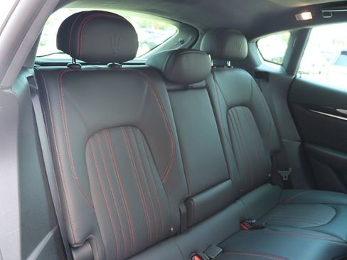 Used 2022 Maserati Levante Modena image 79