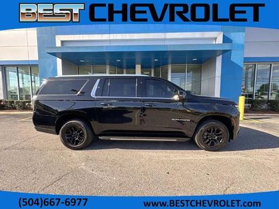 New 2025 Chevrolet Suburban LT w/ Comfort Package