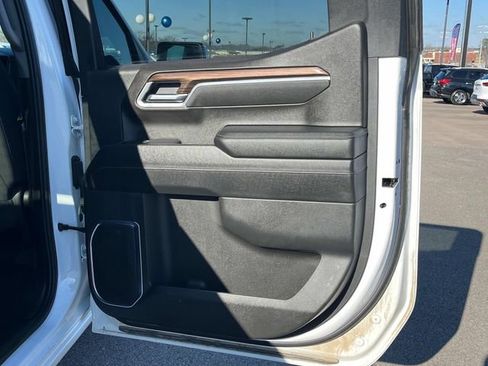 Certified 2025 Chevrolet Silverado 1500 LT w/ Work Truck Package image 20