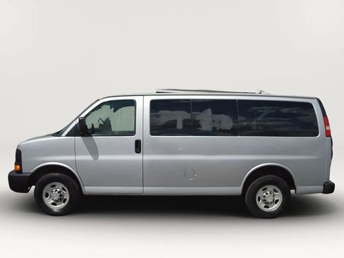 Used 2014 Chevrolet Express 2500 LS RWD image 5