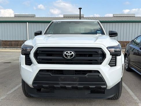 Certified 2024 Toyota Tacoma SR image 2