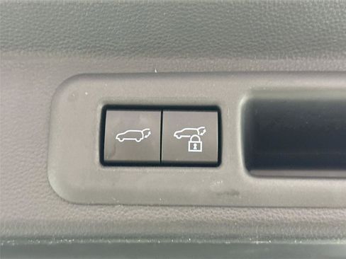 Certified 2024 Toyota Sequoia Platinum AWD/4WD image 41