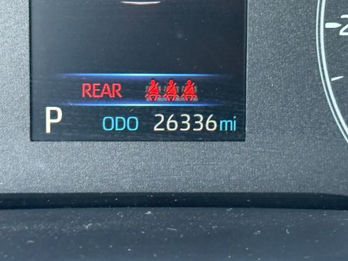 Used 2024 Toyota Corolla LE FWD image 17