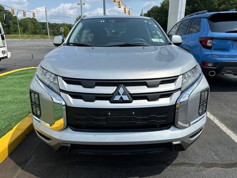 Used 2024 Mitsubishi Outlander Sport ES AWD/4WD image 2