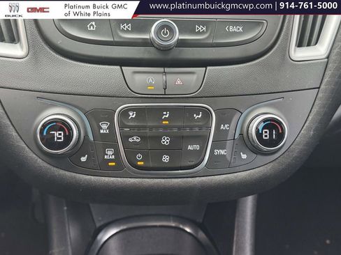 Used 2024 Chevrolet Malibu LT image 27