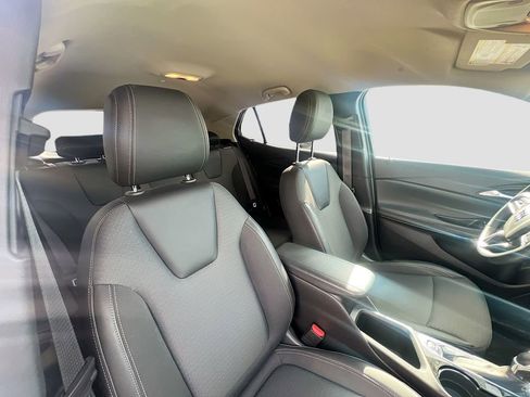 Used 2025 Buick Encore GX Preferred image 29