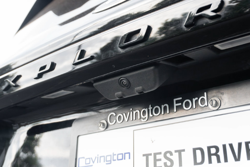 Used 2025 Ford Explorer ST-Line RWD image 14