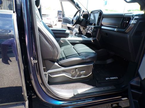Used 2025 Ford F150 Platinum AWD/4WD image 37
