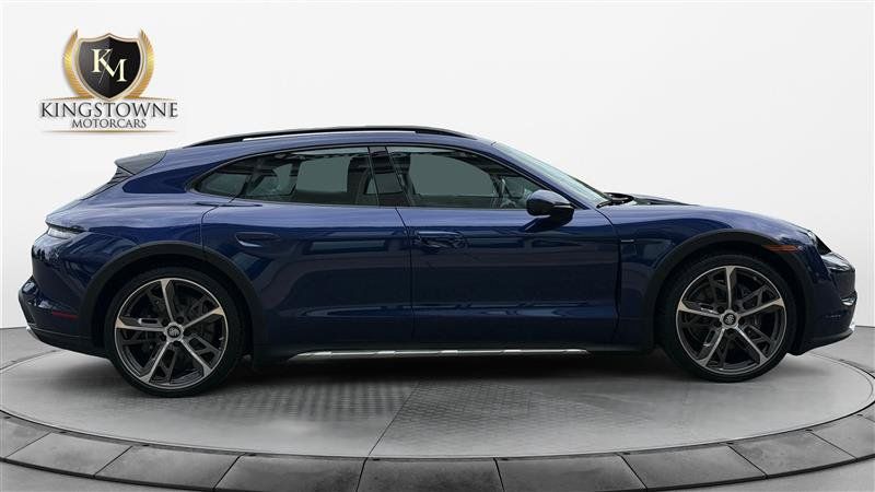 Used 2022 Porsche Taycan 4 Cross Turismo w/ Premium Package AWD/4WD image 6