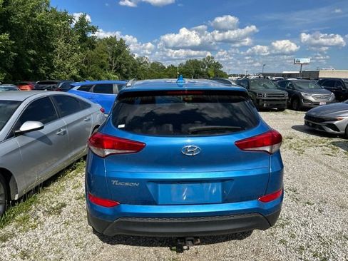 Used 2017 Hyundai Tucson SE Plus FWD image 3