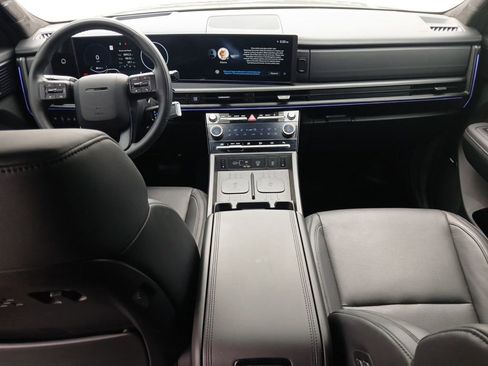 Used 2025 Hyundai Santa Fe Calligraphy AWD/4WD image 10