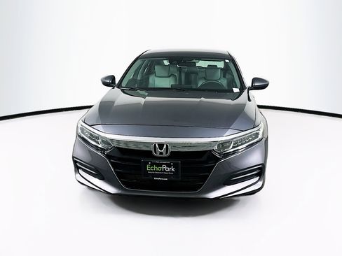 Used 2018 Honda Accord LX image 2