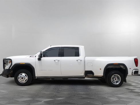 Used 2022 GMC Sierra 3500 Denali w/ Denali Ultimate Package AWD/4WD image 7