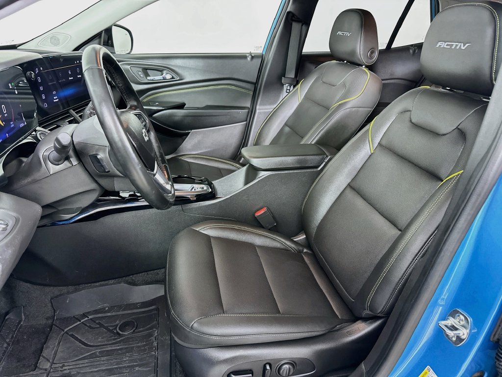 Used 2025 Chevrolet Trax ACTIV w/ Driver Confidence Package FWD image 8
