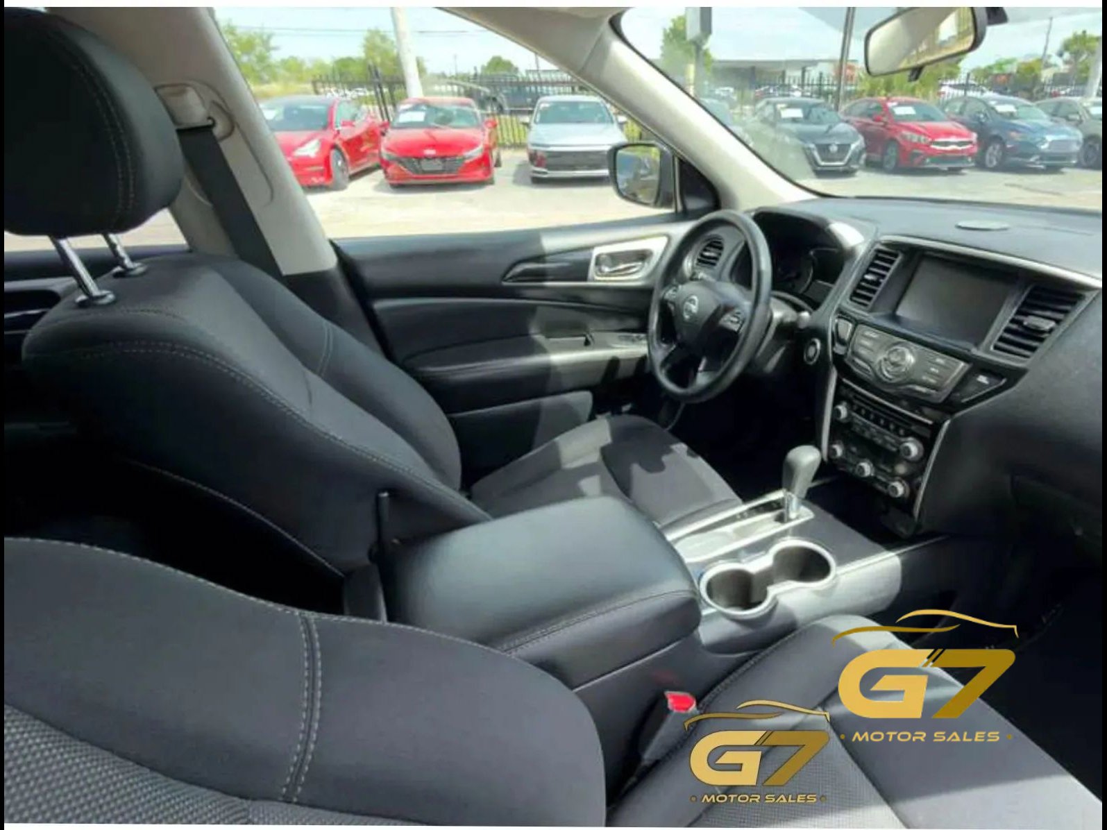 Used 2018 Nissan Pathfinder S FWD image 16