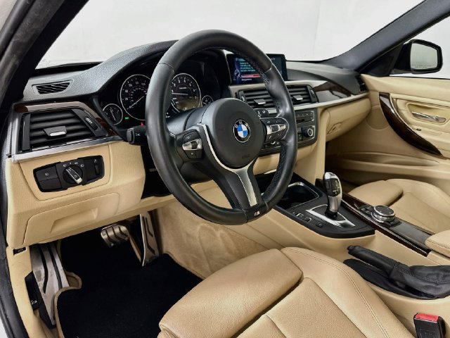 Used 2015 BMW 328i Sedan RWD image 9