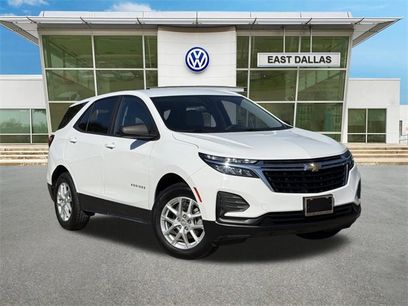 Used 2022 Chevrolet Equinox LS w/ LS Convenience Package