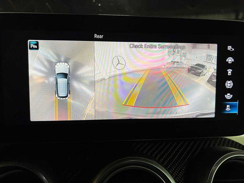 Certified 2020 Mercedes-Benz GLC 43 AMG 4MATIC image 36