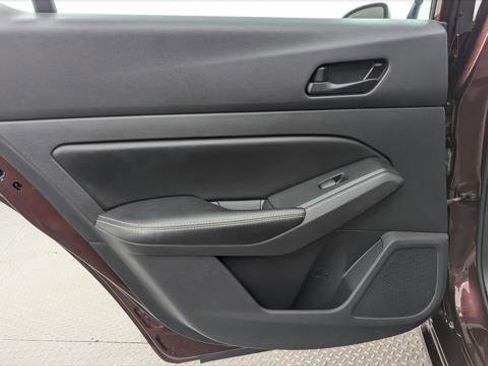 Used 2024 Nissan Altima 2.5 SV image 16