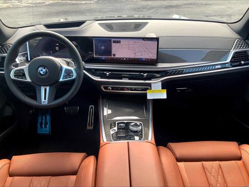 Used 2026 BMW X5 M60i AWD/4WD image 5