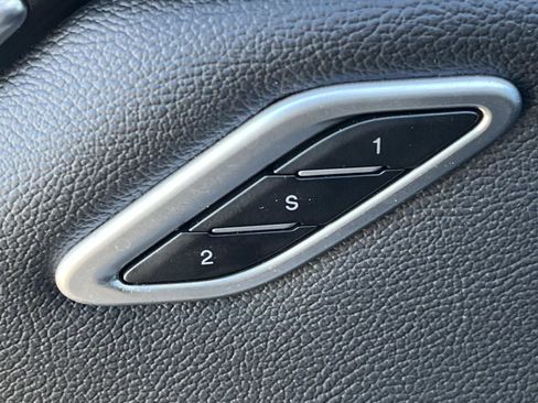 Used 2018 Maserati Ghibli GranSport image 18