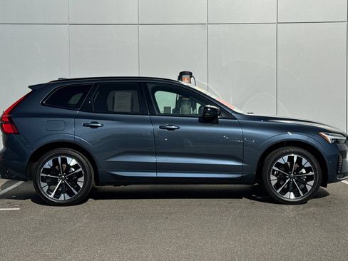 Certified 2026 Volvo XC60 B5 Plus w/ Protection Package Premier AWD/4WD image 6