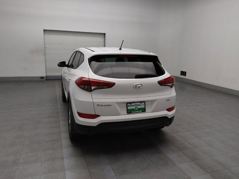 Used 2018 Hyundai Tucson SE w/ Cargo Package image 6