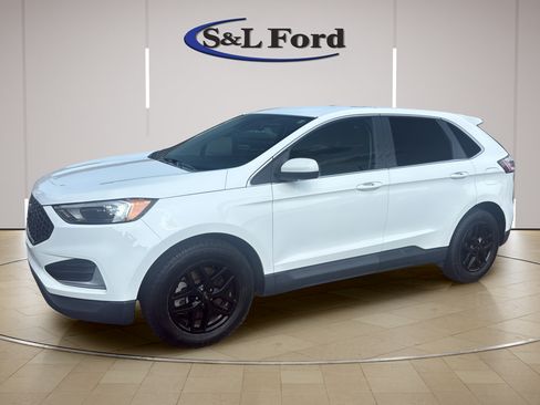 Certified 2024 Ford Edge SEL AWD/4WD image 2