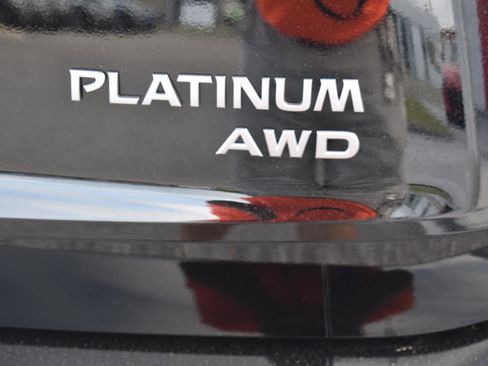 New 2026 Nissan Rogue Platinum image 9