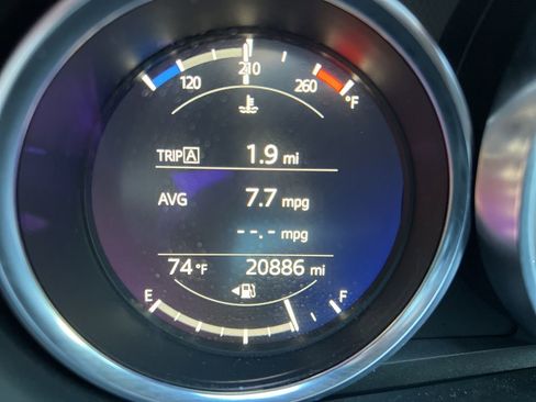 Used 2022 MAZDA MX-5 Miata RF Grand Touring image 3