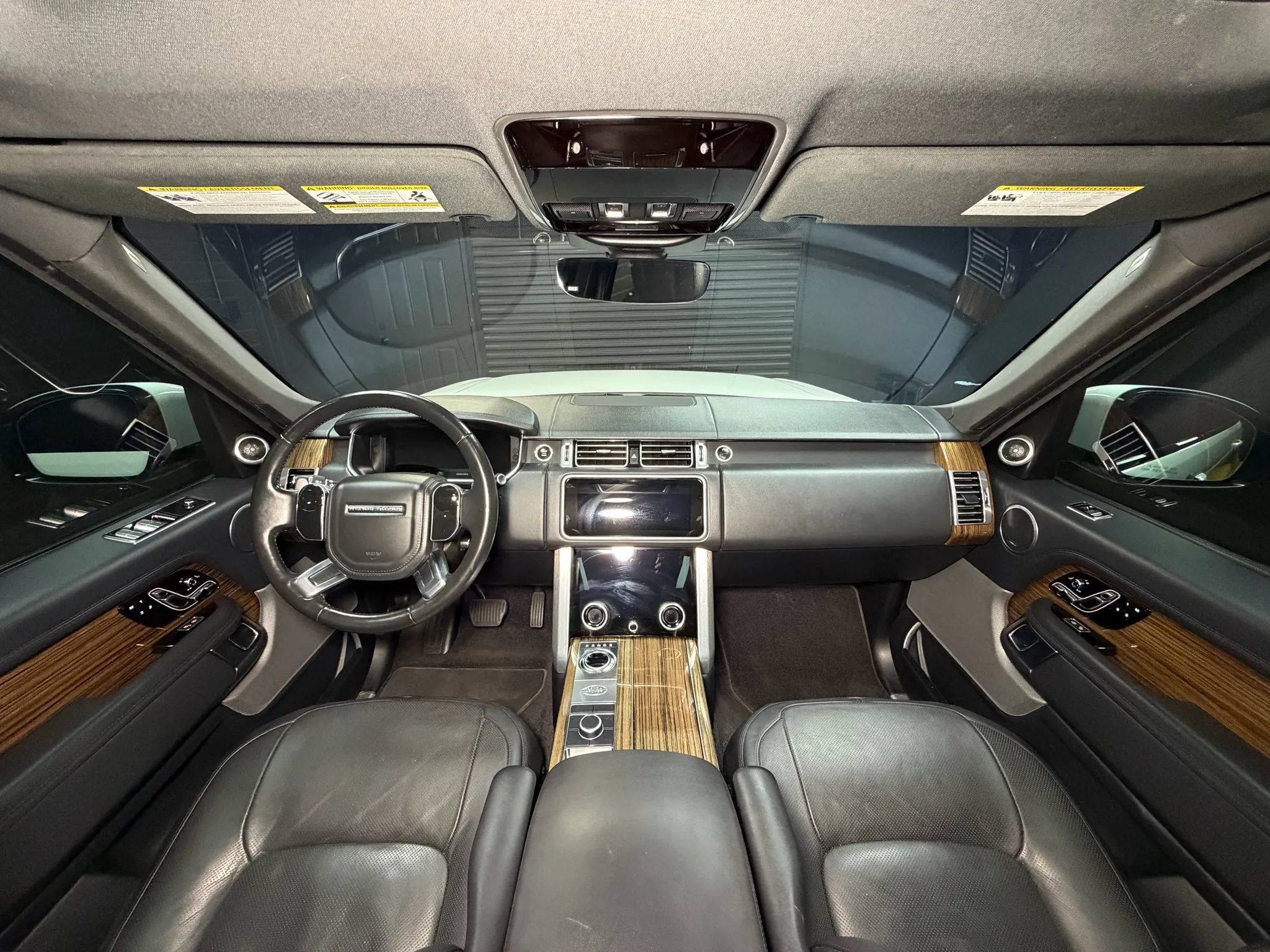 Used 2018 Land Rover Range Rover HSE AWD/4WD image 29