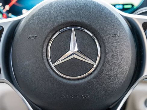 Used 2022 Mercedes-Benz GLS 450 4MATIC image 26