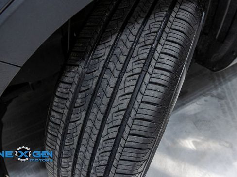 Used 2021 Kia Sorento S image 38