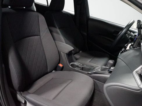 Certified 2025 Toyota Corolla LE FWD image 25