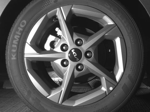 Used 2025 Kia K4 FWD image 15