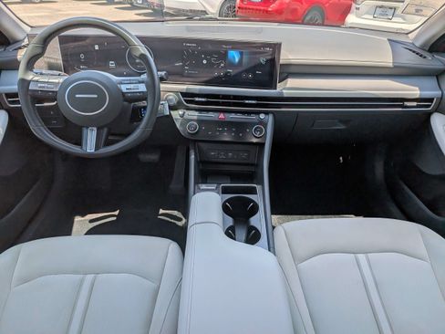 Certified 2025 Hyundai Sonata SEL FWD image 14