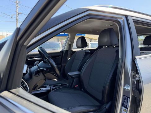 Used 2024 Kia Seltos S AWD/4WD image 20