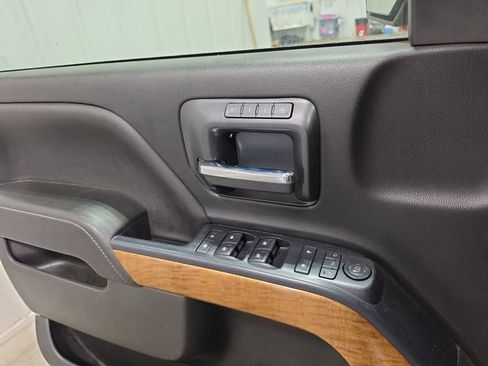 Used 2018 Chevrolet Silverado 1500 LTZ w/ Sport Package AWD/4WD image 15