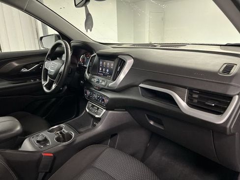 Certified 2023 GMC Terrain SLE w/ Driver Convenience Package image 28