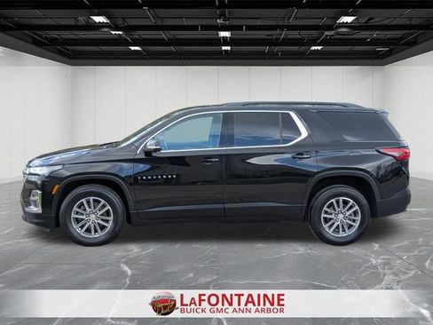 Used 2023 Chevrolet Traverse LT w/ LPO, Floor Liner Package AWD/4WD image 2