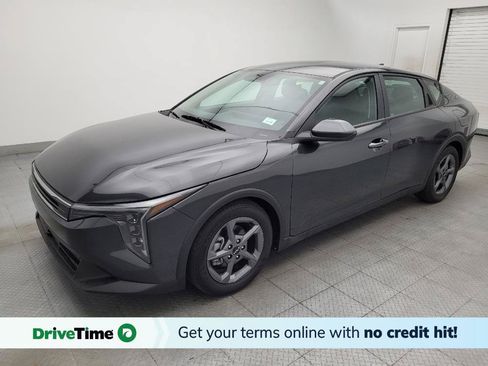 Used 2025 Kia K4 FWD image 1