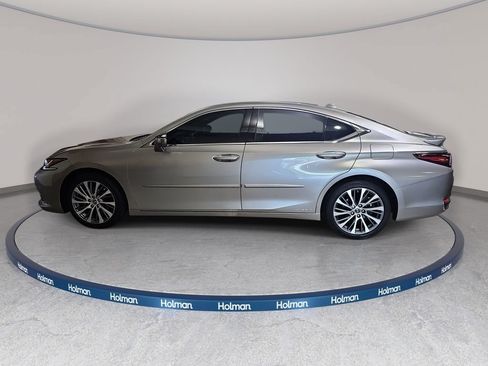 Used 2021 Lexus ES 300h w/ Premium Package FWD image 9