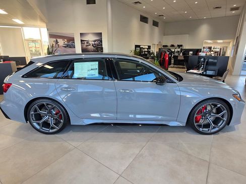 New 2026 Audi RS 6 performance image 5