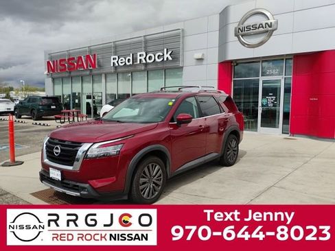 Used 2023 Nissan Pathfinder SL w/ SL Premium Package image 1