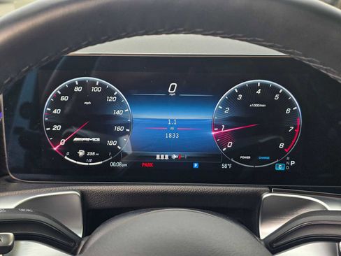 Used 2025 Mercedes-Benz GLB 35 AMG AMG GLB 35 image 27